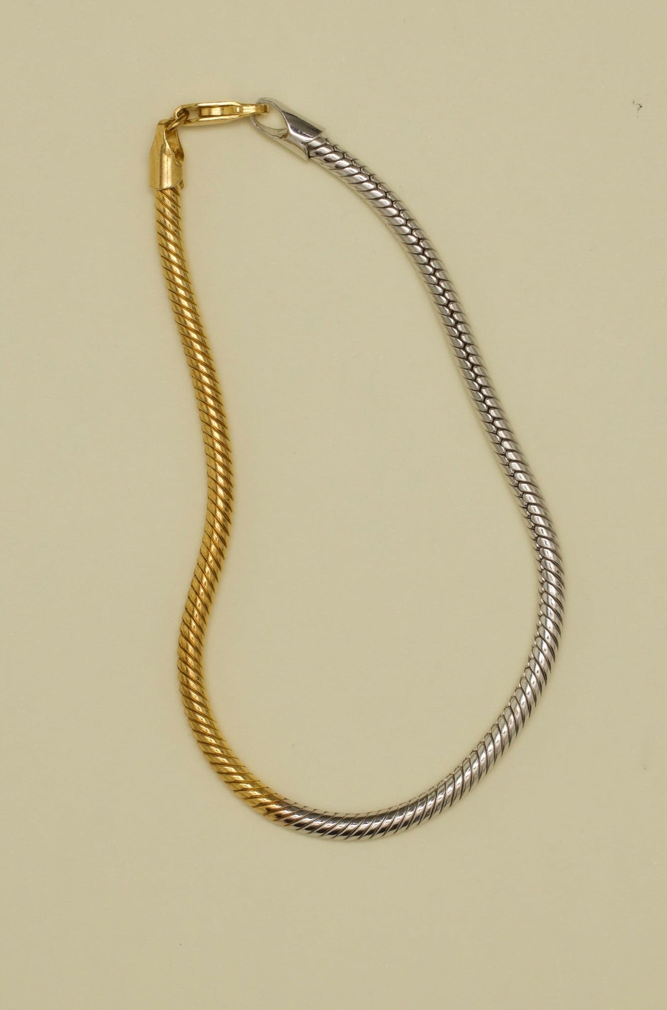 CINCO Vintage — Silver No. 013