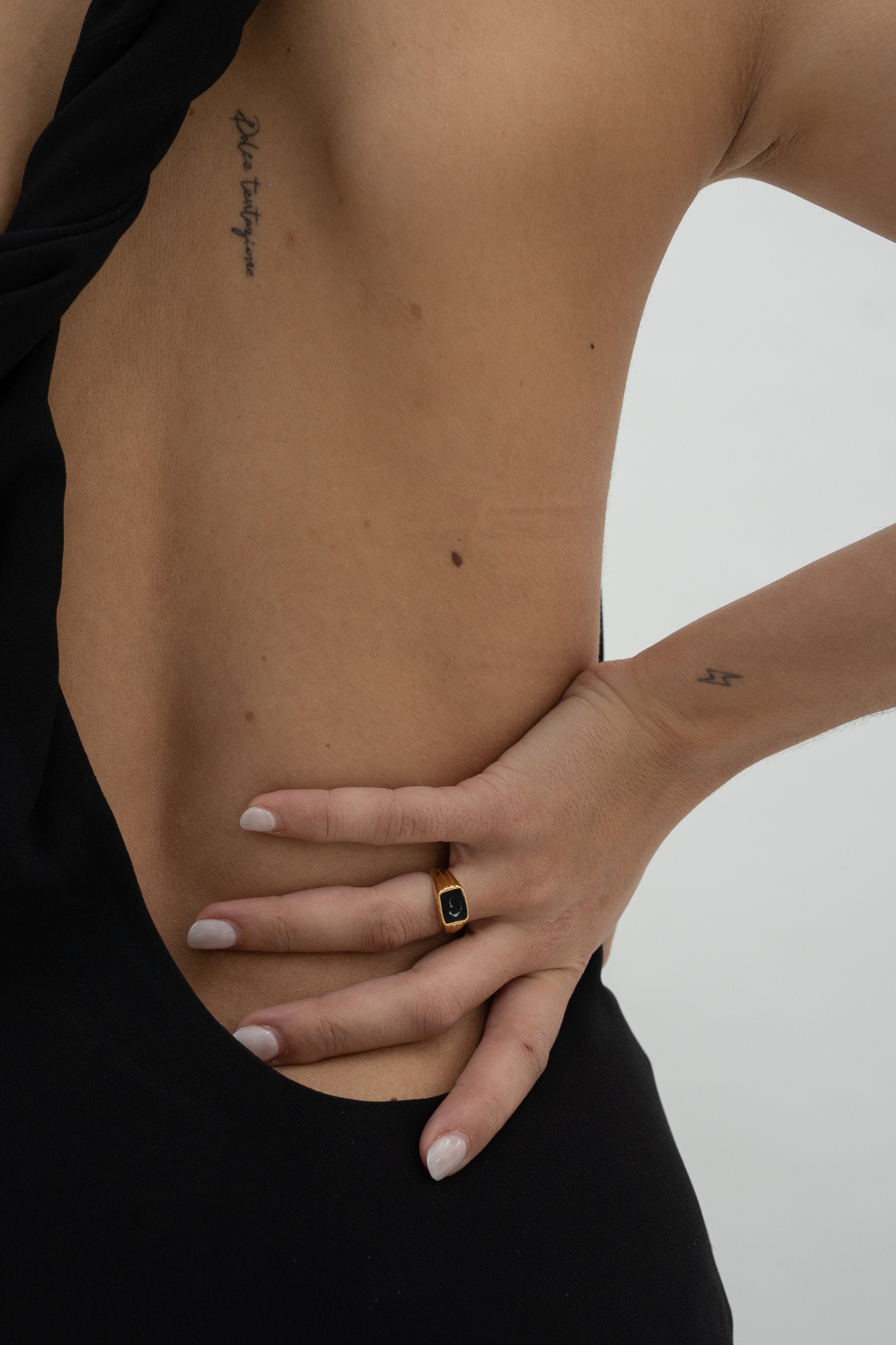 calder ring rings
