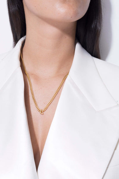 alphabet necklace with pendant L Necklaces