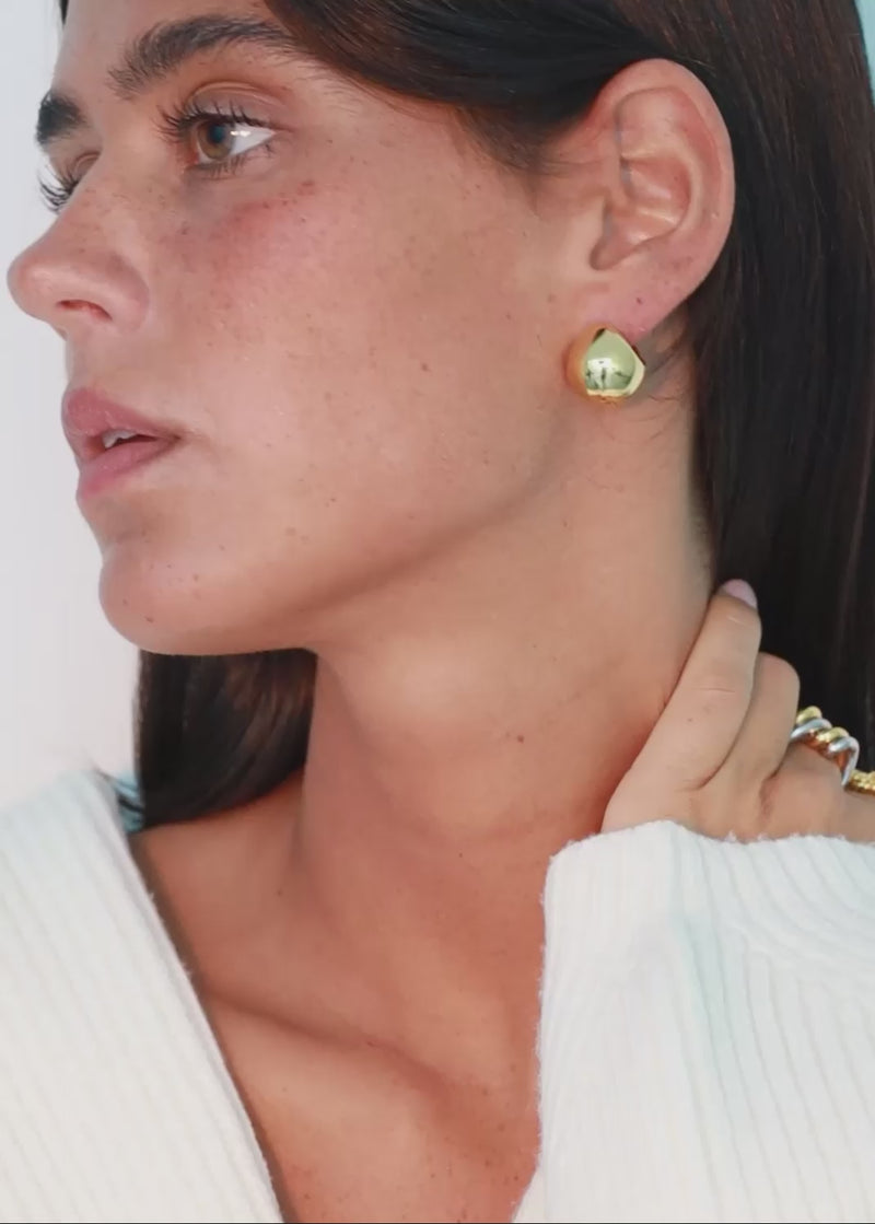 Tomo Teardrop Earrings Earrings